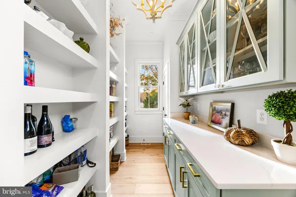 $3,495,000 | 90 East Lake Drive, Annapolis, MD 21403