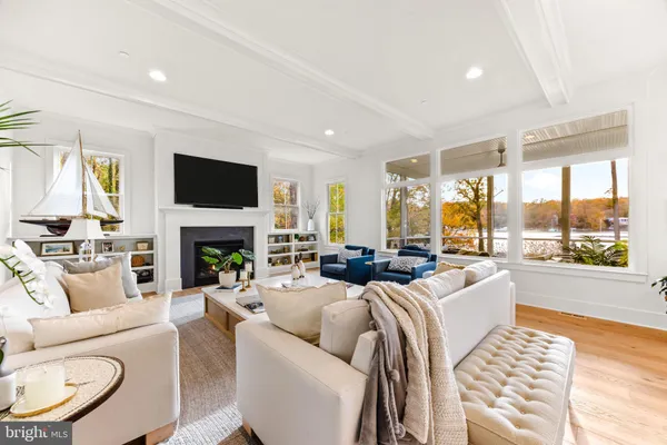 $3,495,000 | 90 East Lake Drive, Annapolis, MD 21403