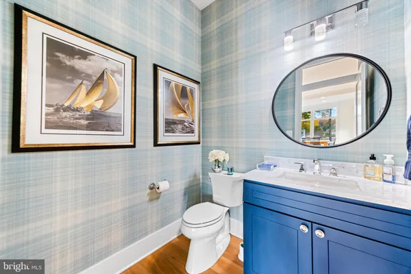 $3,495,000 | 90 East Lake Drive, Annapolis, MD 21403