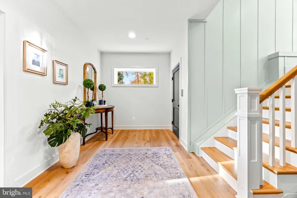$3,495,000 | 90 East Lake Drive, Annapolis, MD 21403
