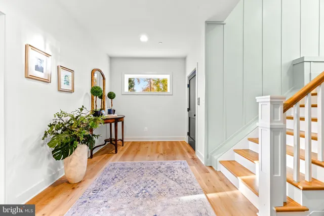 $3,795,000 | 90 East Lake Drive, Annapolis, MD 21403