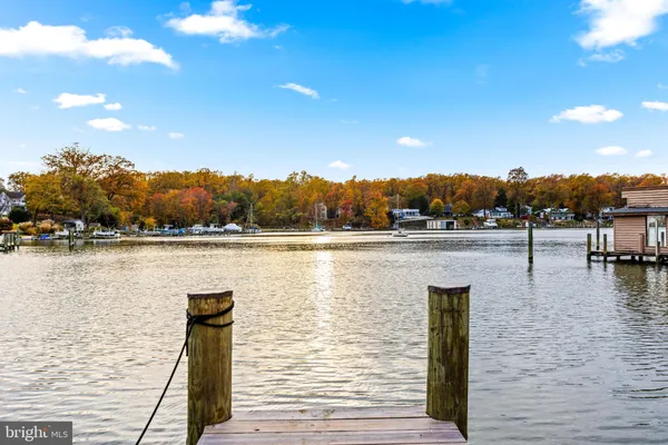$3,495,000 | 90 East Lake Drive, Annapolis, MD 21403