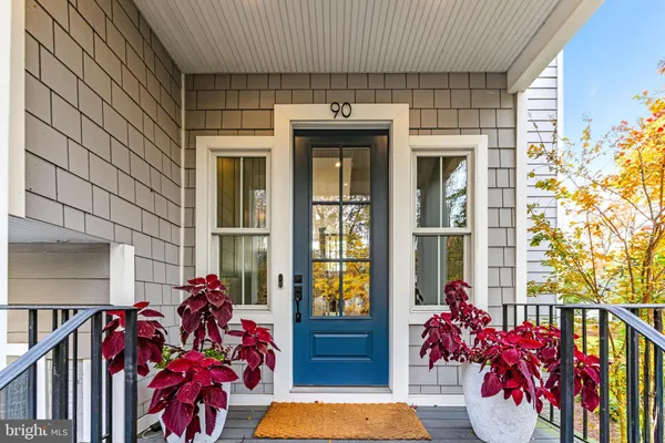 $3,495,000 | 90 East Lake Drive, Annapolis, MD 21403