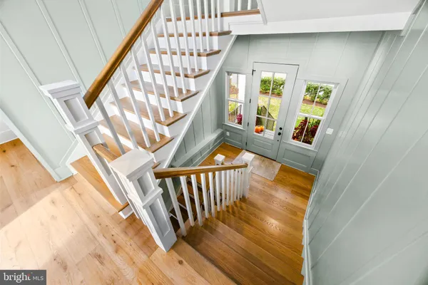 $3,495,000 | 90 East Lake Drive, Annapolis, MD 21403