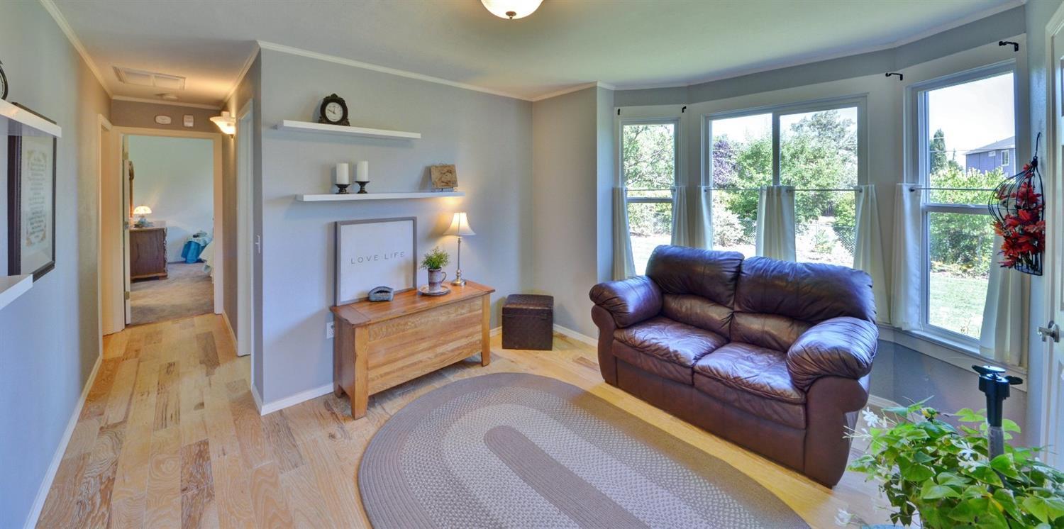 3523 Grant Road Central Point, OR 97502 - Photo 12 of 35 Additional Photo