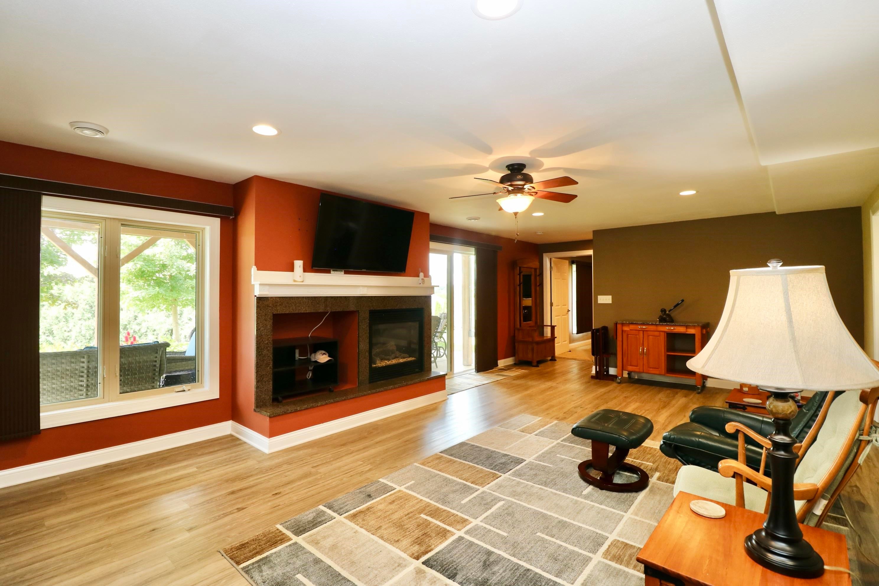 2463 Amber Ridge Drive Dubuque, IA 52002 - Photo 17 of 28 Gallery Image 17