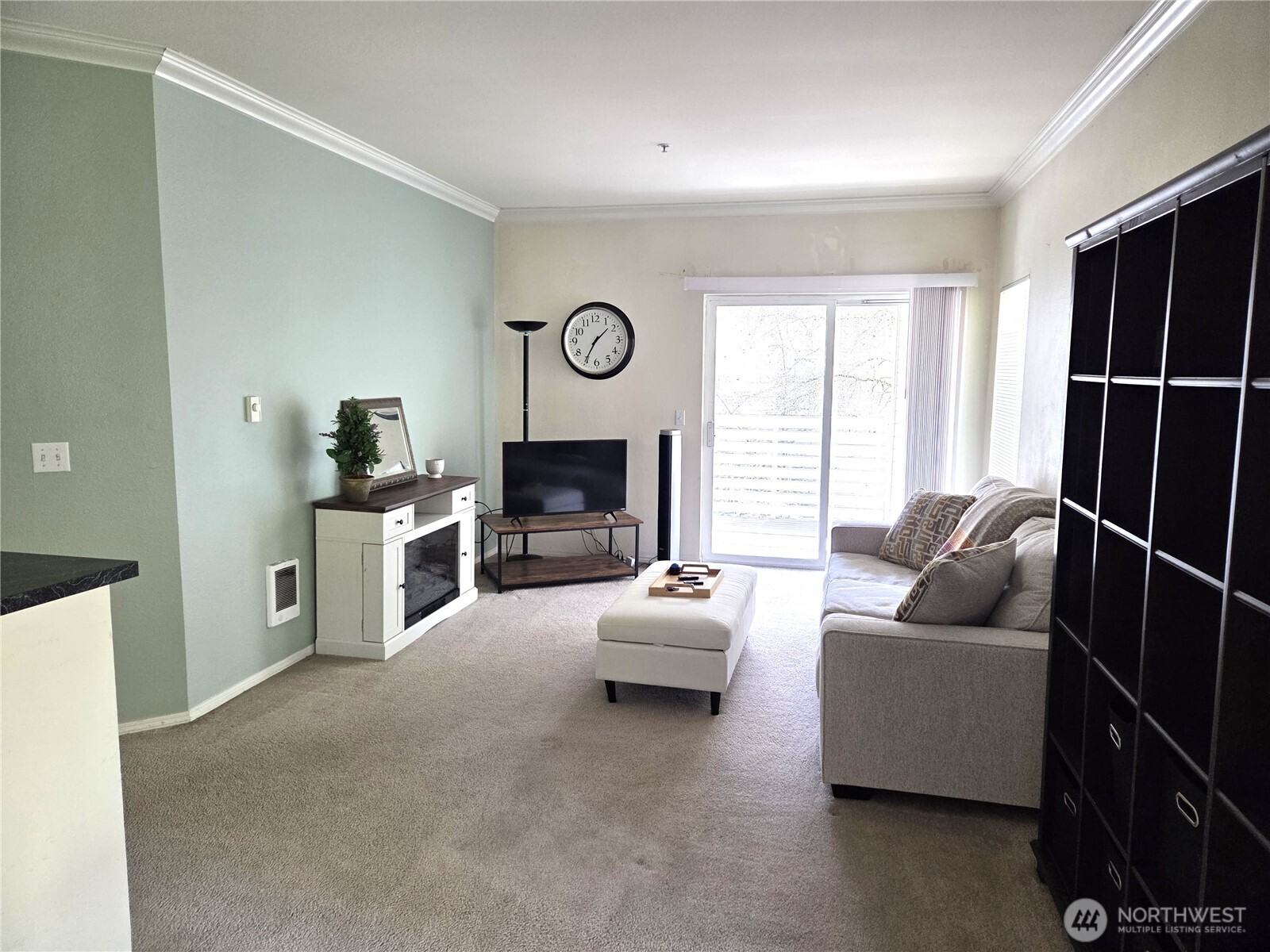 801 Rainier Avenue North, Unit E325 Renton, WA 98057 - Photo 7 of 14