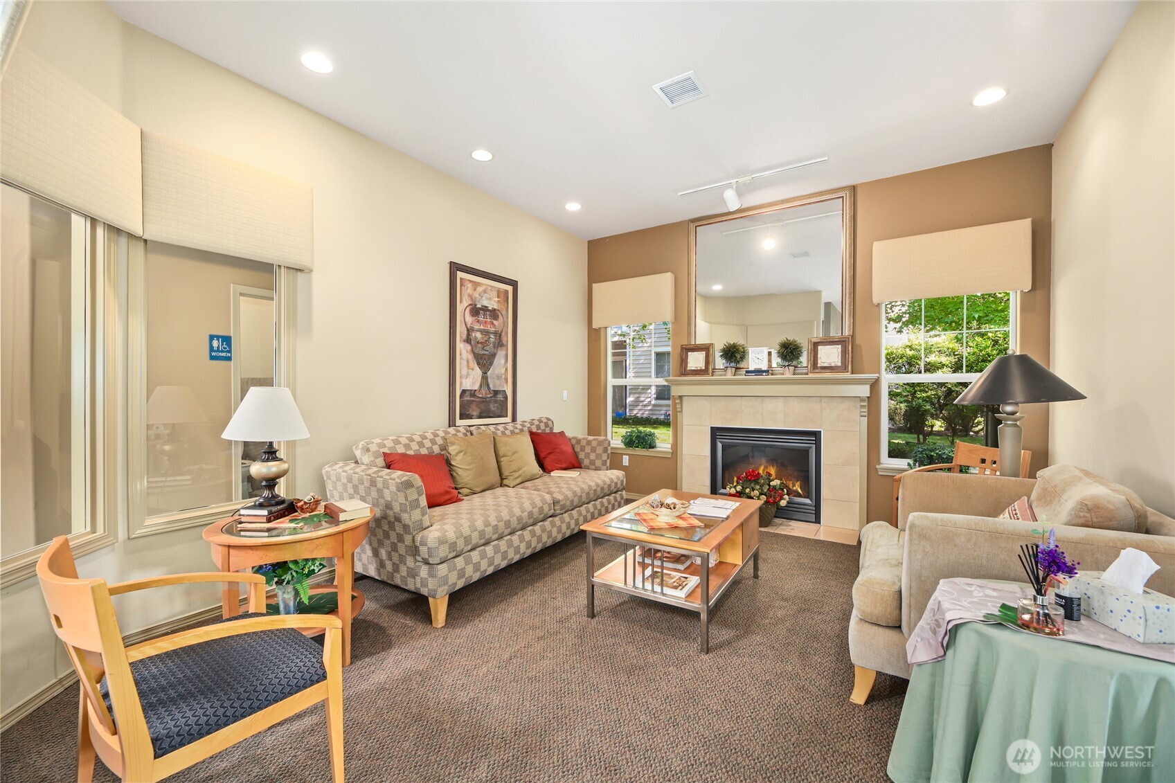 801 Rainier Avenue North, Unit E325 Renton, WA 98057 - Photo 10 of 14