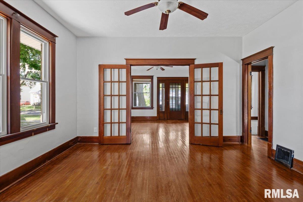1824 North 9th Street Springfield, IL 62702 - Photo 10 of 29 Gallery Image 10