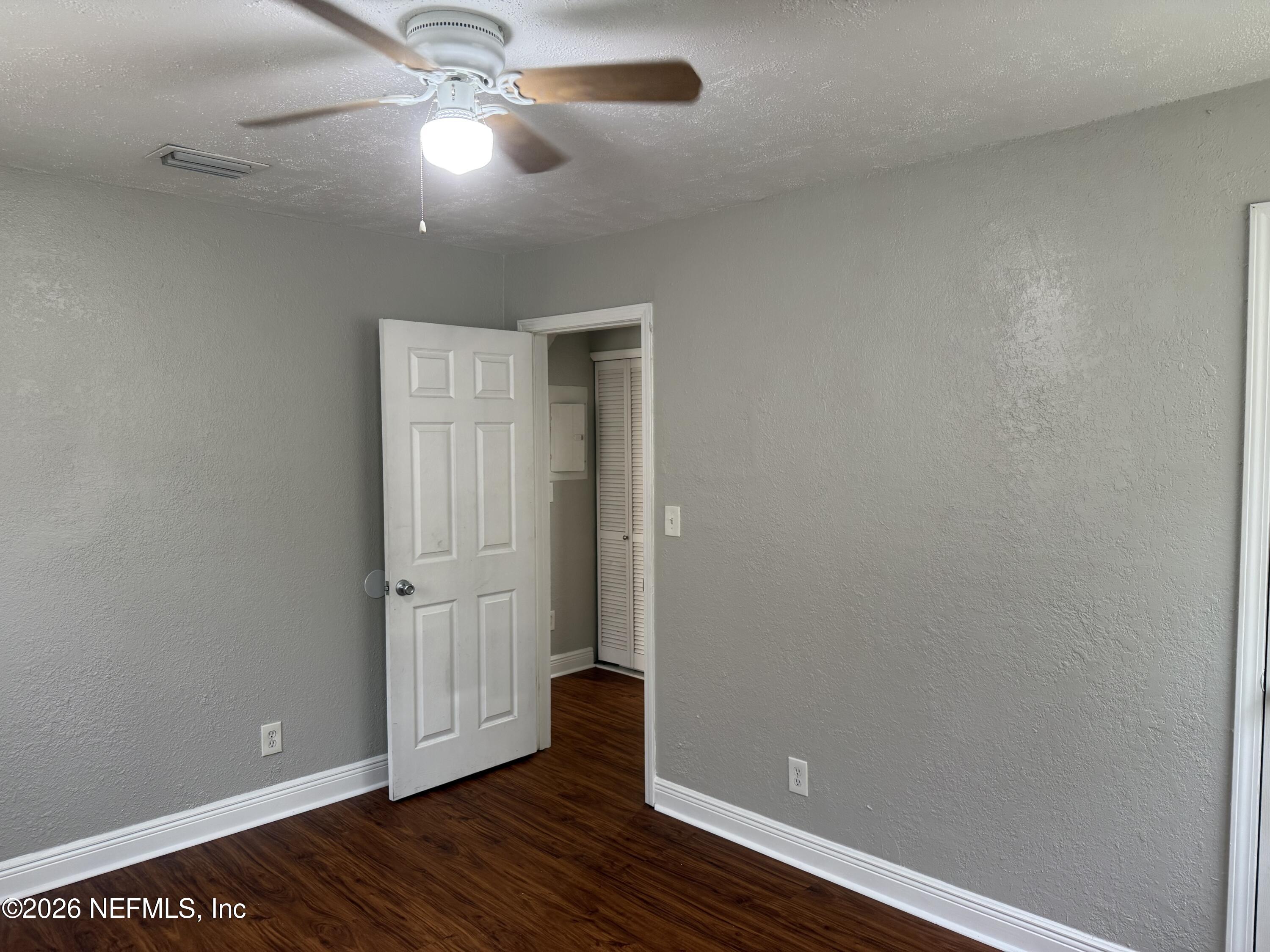 2036 Inwood Terrace, Unit B Jacksonville, FL 32207 - Photo 14 of 20 IMG_5851