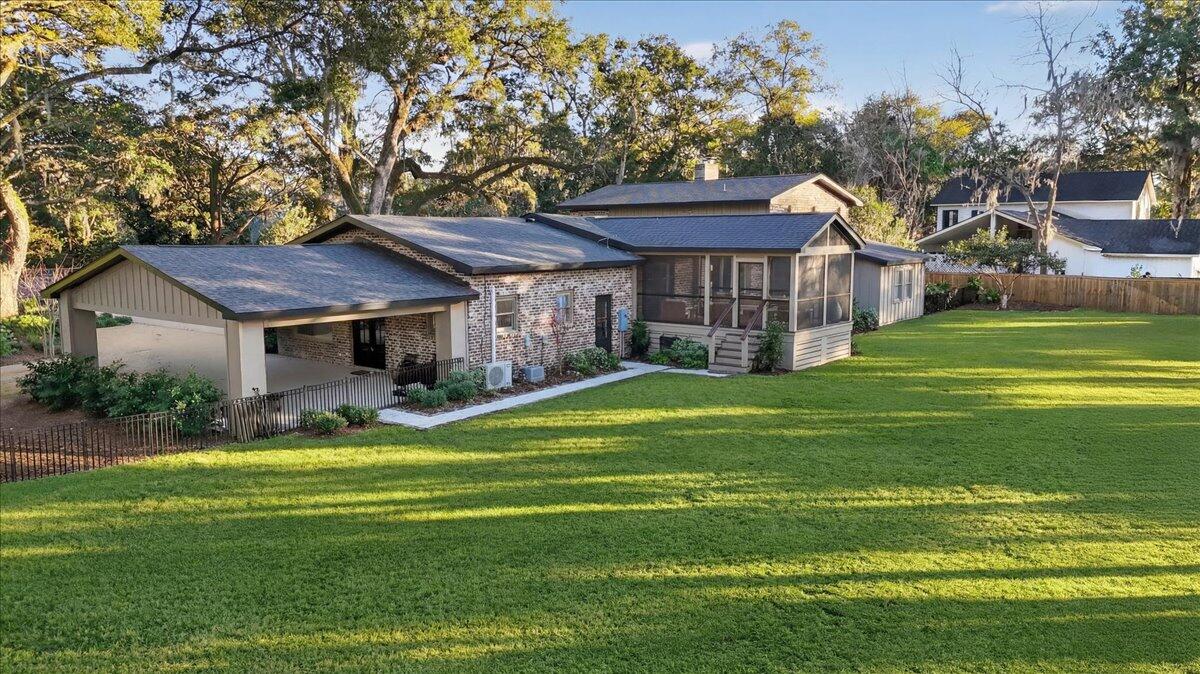 517 Pelzer Drive Mount Pleasant, SC 29464 - Photo 39 of 50 Backyard