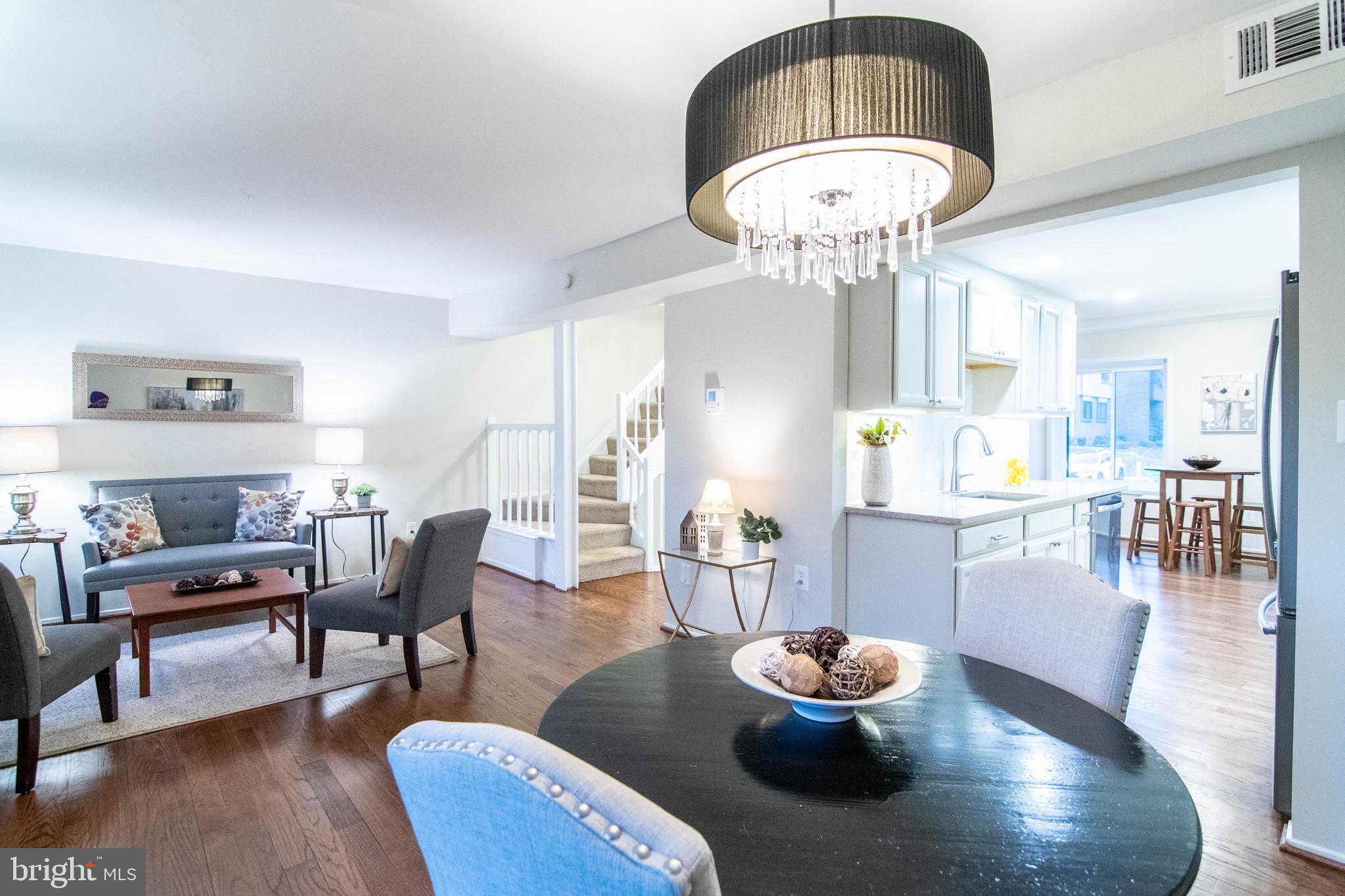 2007 Winged Foot Court Reston, VA 20191 - Photo 2 of 50 Open dining living room
