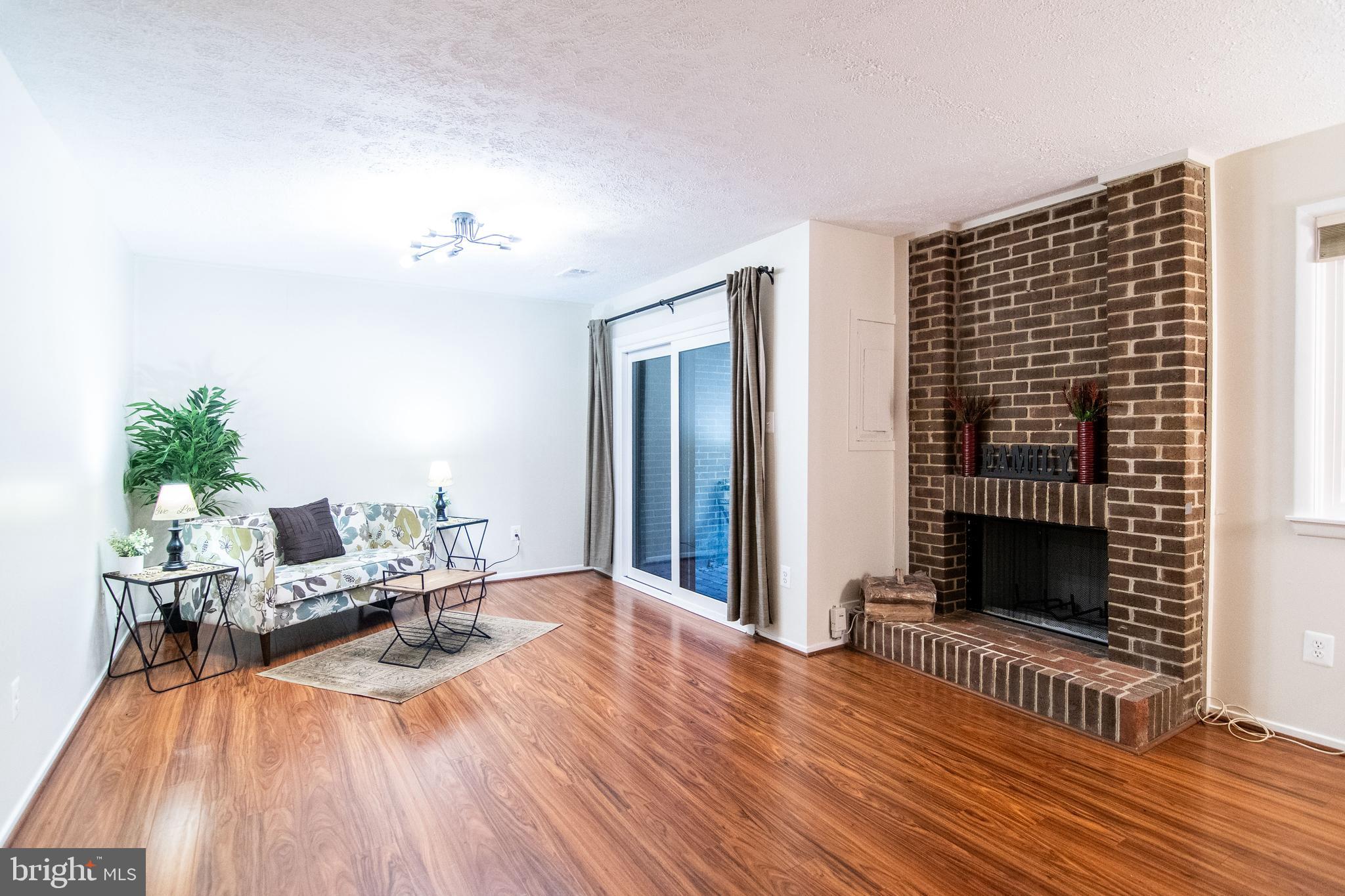 2007 Winged Foot Court Reston, VA 20191 - Photo 36 of 50 Wood burning fireplace