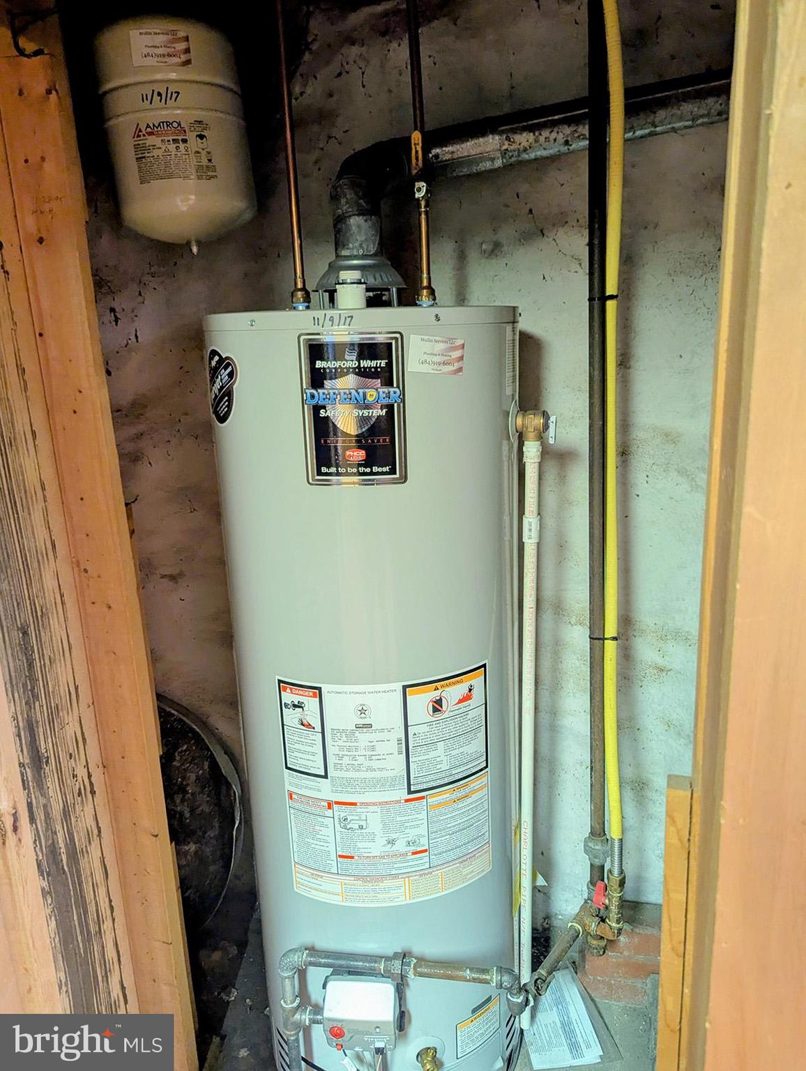 418 Fairview Street Reading, PA 19605 - Photo 29 of 34 Gas domestic hot water heater