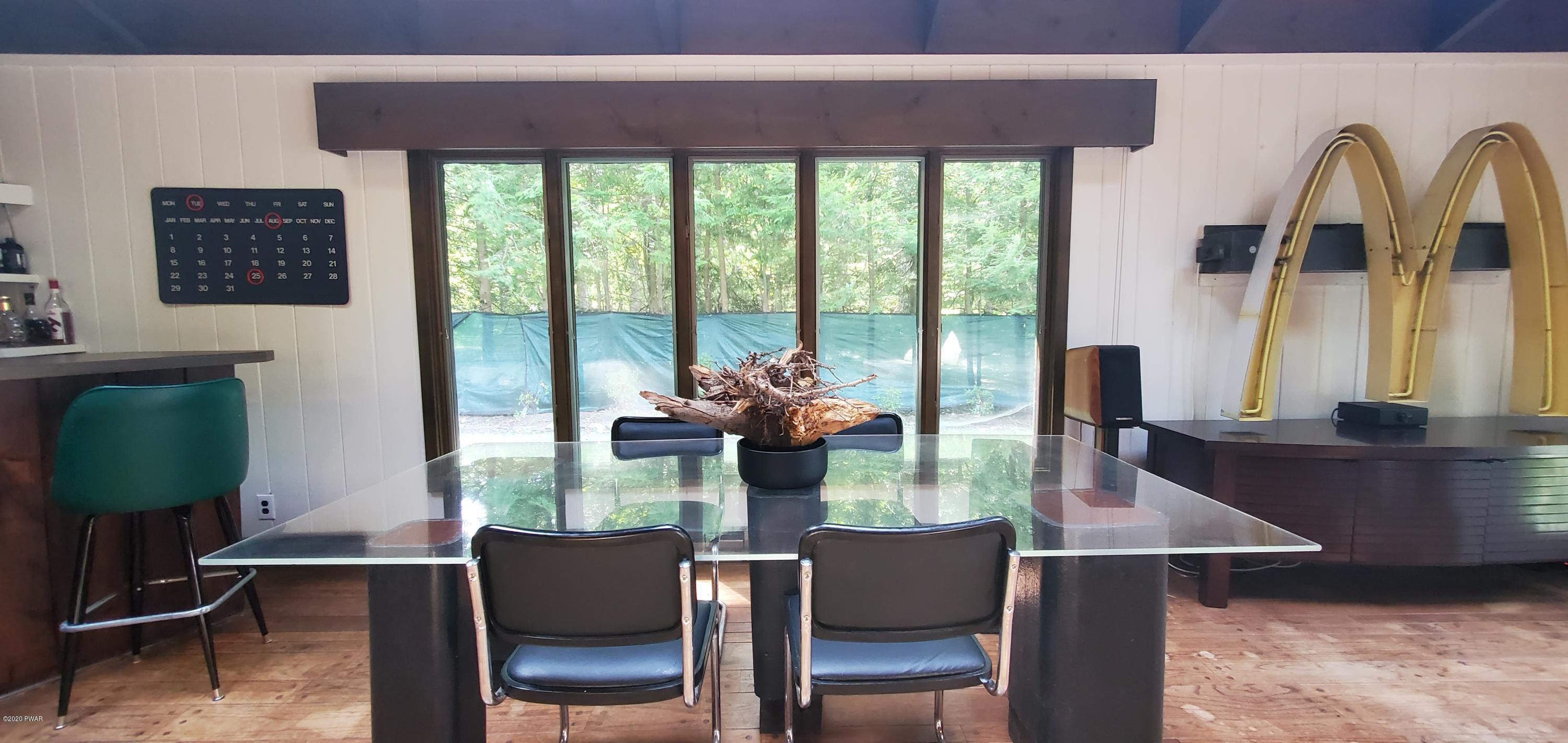 101 Slaymaker Road Milford, PA 18337 - Photo 13 of 71 Dining area