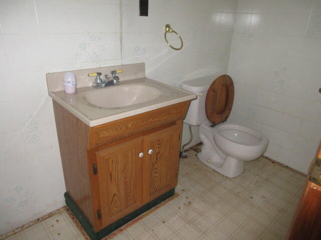 67 High Street Milo, ME 04463 - Photo 18 of 28 IMG_0351