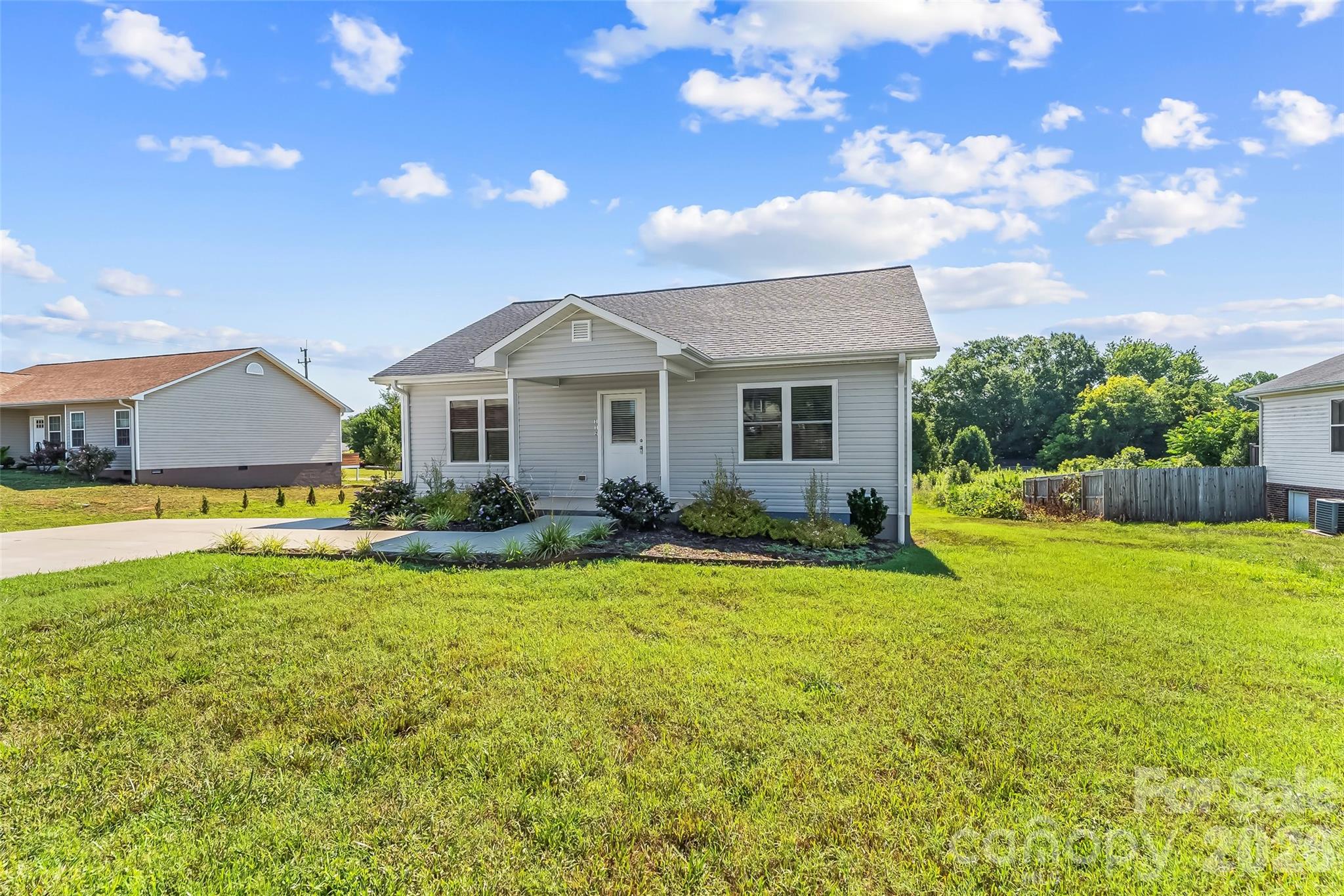 112 Elm Street Morganton, NC 28655 - Photo 2 of 38
