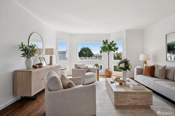 $2,600,000 | 3729 Divisadero Street, San Francisco, CA 94123