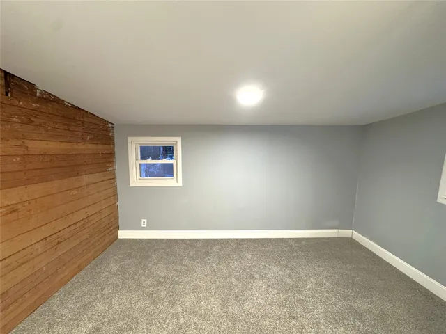 $1,000 | 306 Dehart Avenue, Endicott, NY 13760