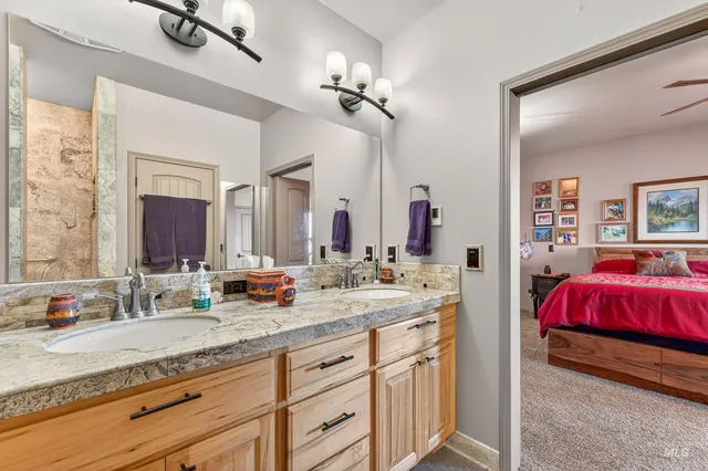 $1,600,000 | 2195 Kilborn Lane, Mesa, ID 83643