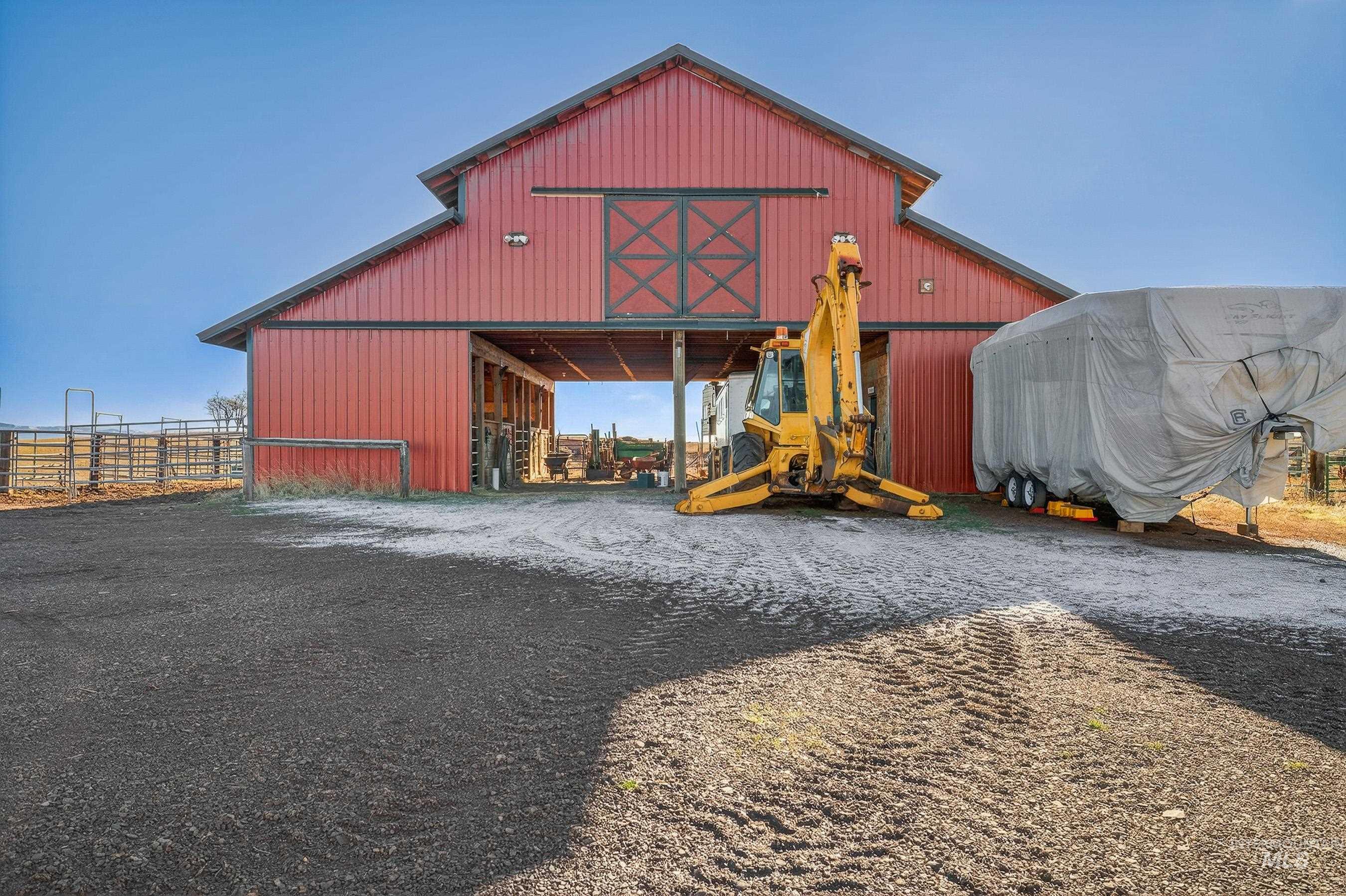 2195 Kilborn Lane Mesa, ID 83643 - Photo 44 of 50 View of pole building