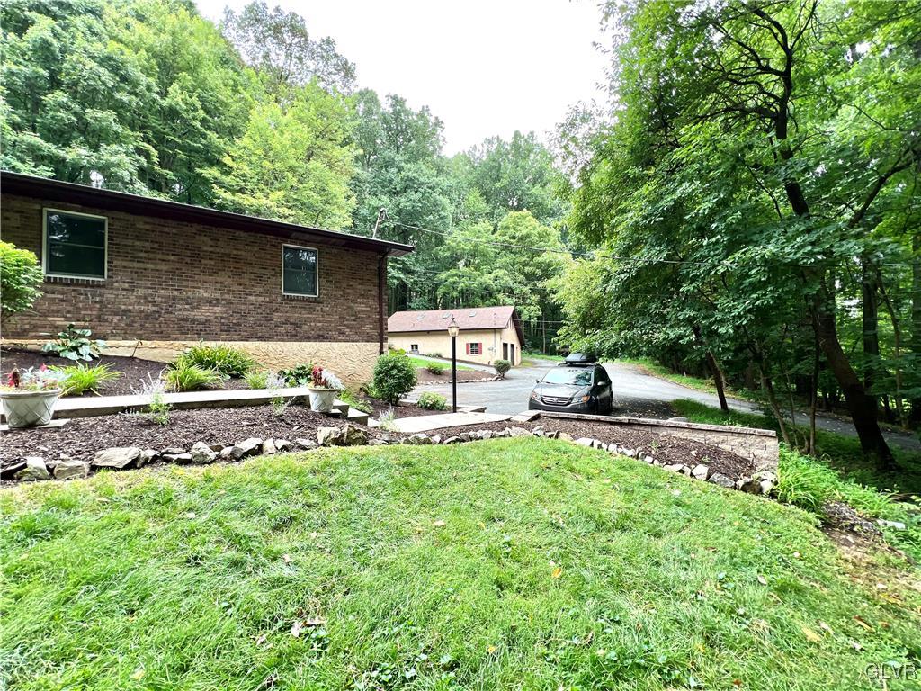 5890 Limeport Road Emmaus, PA 18049 - Photo 21 of 40 Gallery Image 21