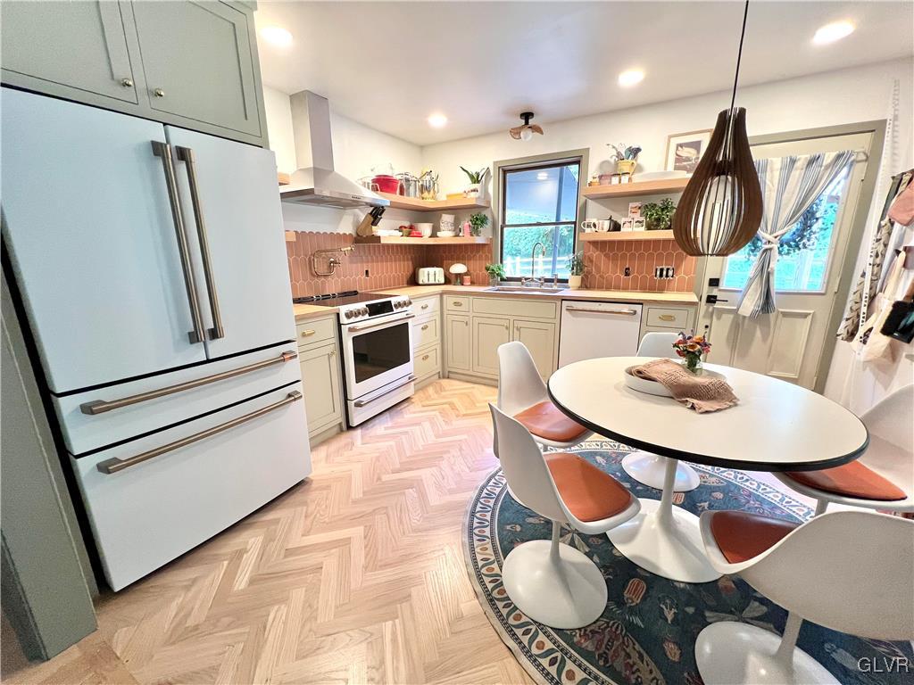 5890 Limeport Road Emmaus, PA 18049 - Photo 7 of 40 Gallery Image 7