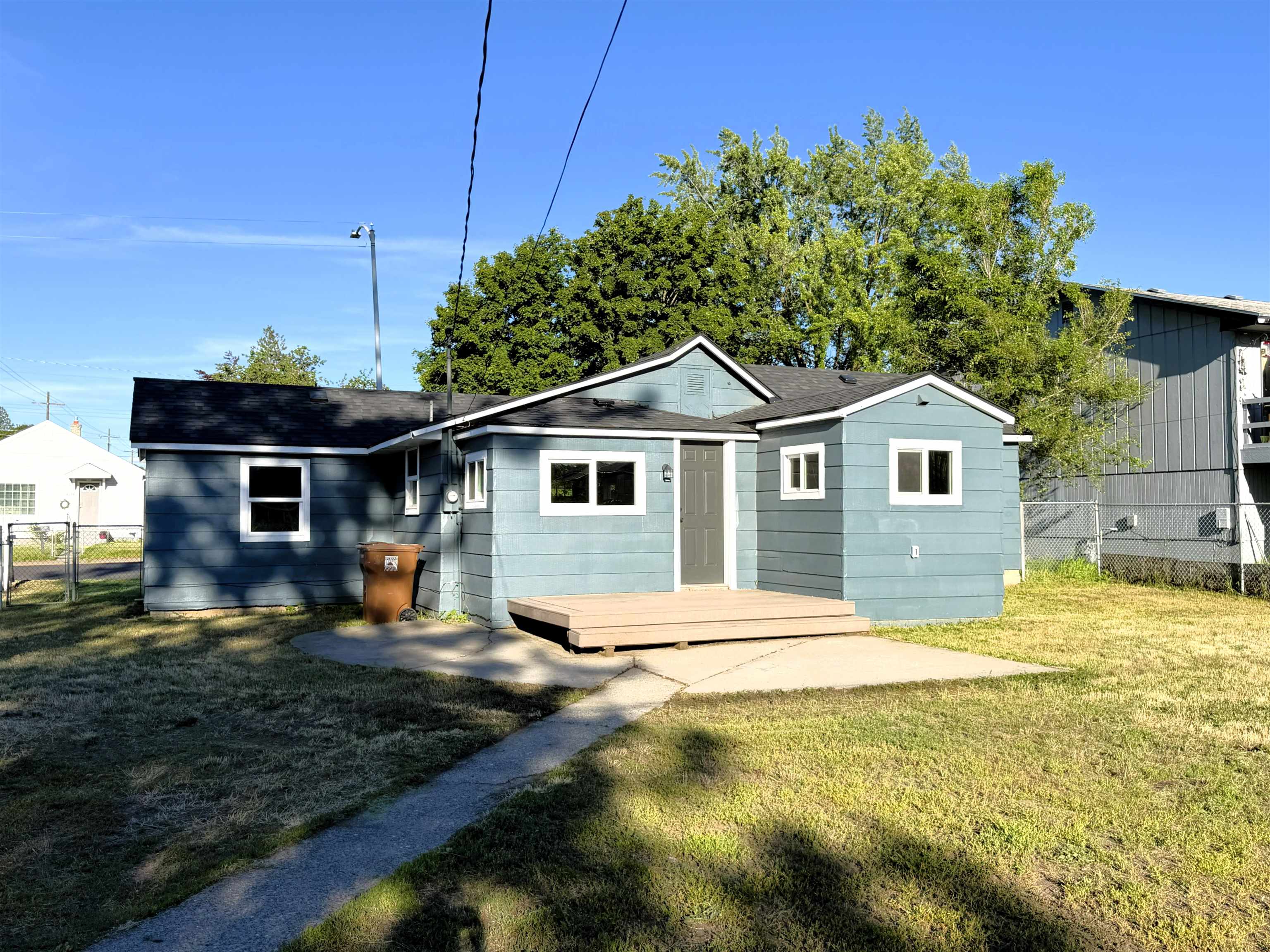 6015 North Monroe Street Spokane, WA 99205 - Photo 2 of 20
