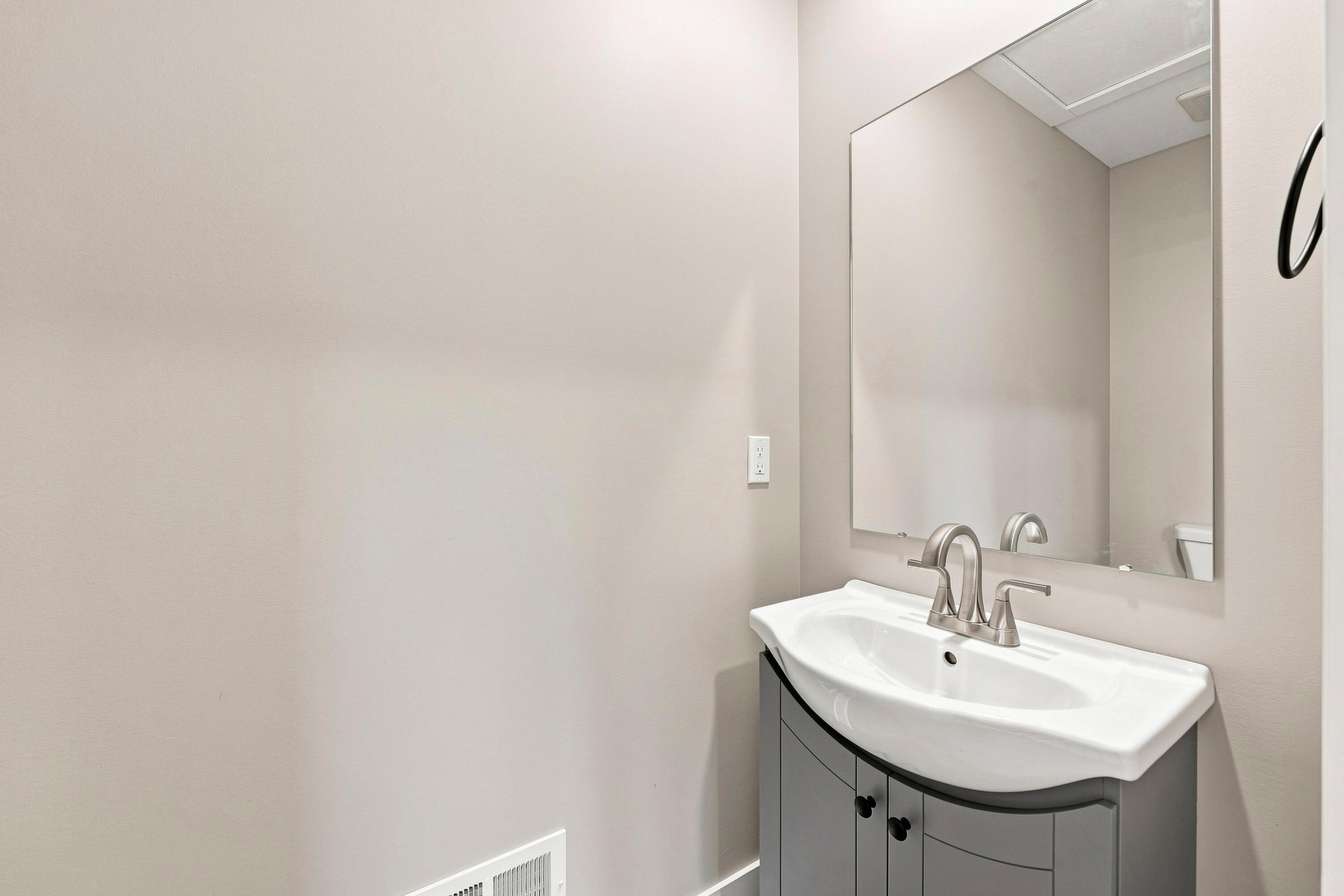 3660 Lincoln Road Hamilton, MI 49419 - Photo 21 of 41 DSC08476