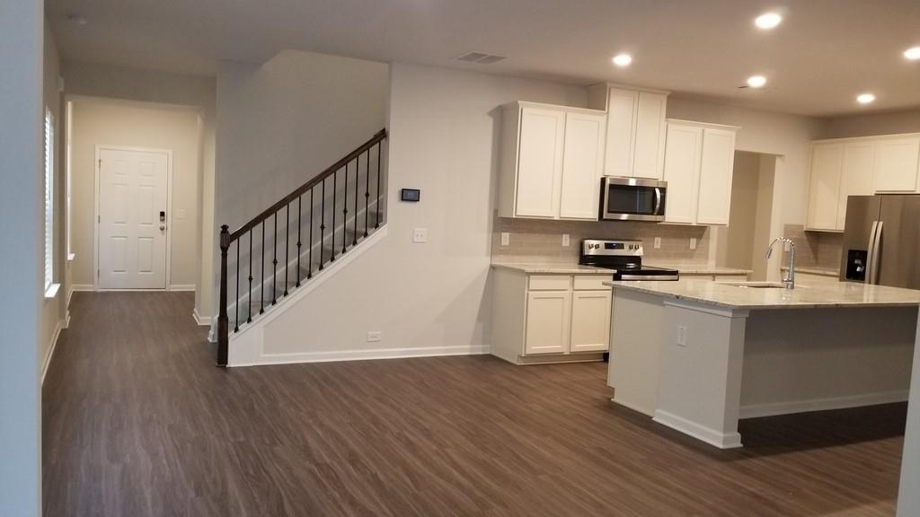 3009 Morgan Spring Trail Buford, GA 30519 - Photo 3 of 16