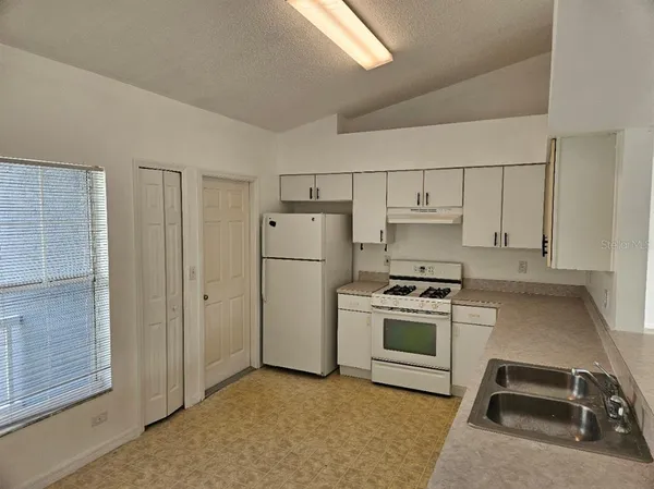 $289,900 | 12112 Goldenstar Lane, Clermont, FL 34711