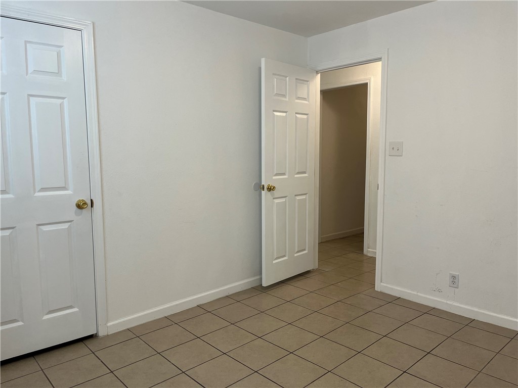 629 Lopez Street Taft, TX 78390 - Photo 20 of 22 a view of an empty room