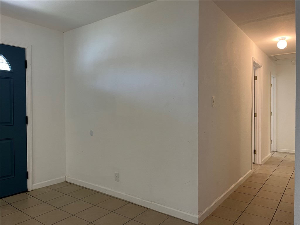 629 Lopez Street Taft, TX 78390 - Photo 10 of 22