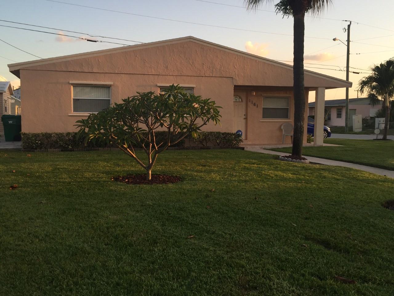 1161 West 24th Street Riviera Beach, FL 33404 - Photo 2 of 10 Front