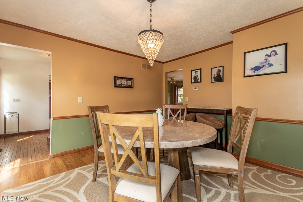 33065 Cedar Road Mayfield Heights, OH 44124 - Photo 10 of 29