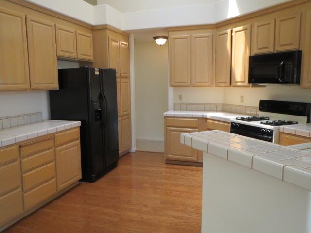 17609 River Run Road Salinas, CA 93908 - Photo 4 of 16 Gallery Image 4