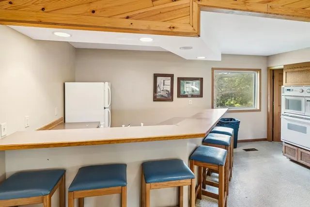 $185,000 | 3563 Blue Jay Way, Unit 107, Eagan, MN 55123