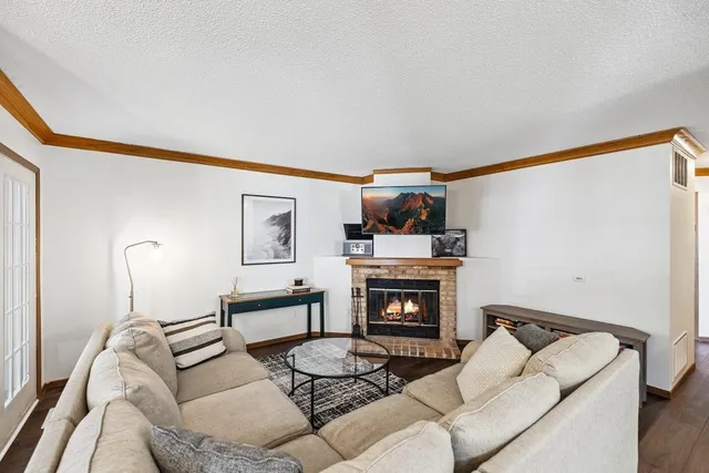 $185,000 | 3563 Blue Jay Way, Unit 107, Eagan, MN 55123