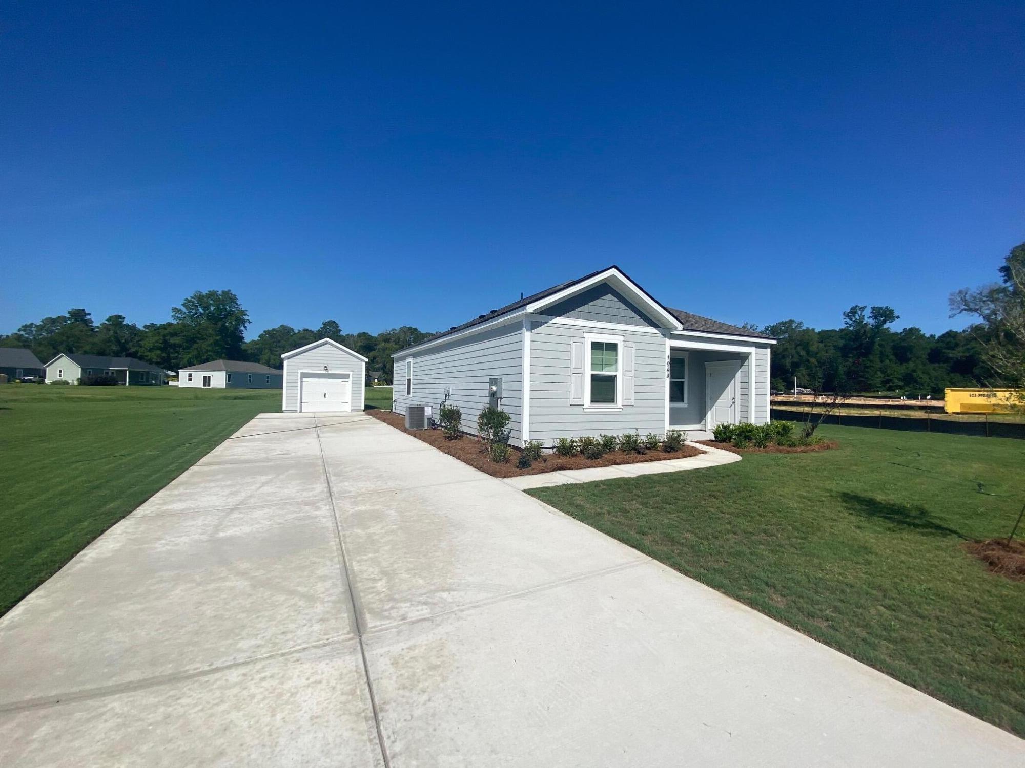1064 Refuge Way Summerton, SC 29148 - Photo 3 of 22 IMG_3770