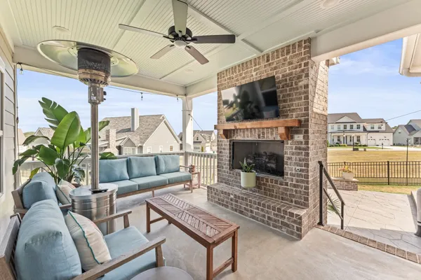 $695,900 | 59 Turtle Court, Winchester, TN 37398