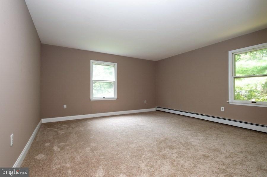 619 Rte 524 Allentown, NJ 08501 - Photo 18 of 28 Gallery Image 18