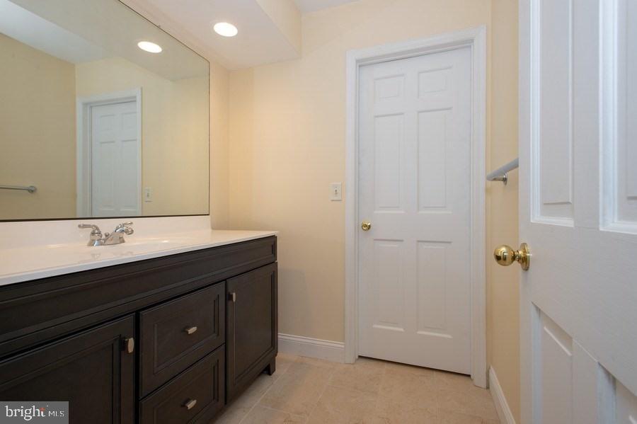 619 Rte 524 Allentown, NJ 08501 - Photo 21 of 28 Gallery Image 21