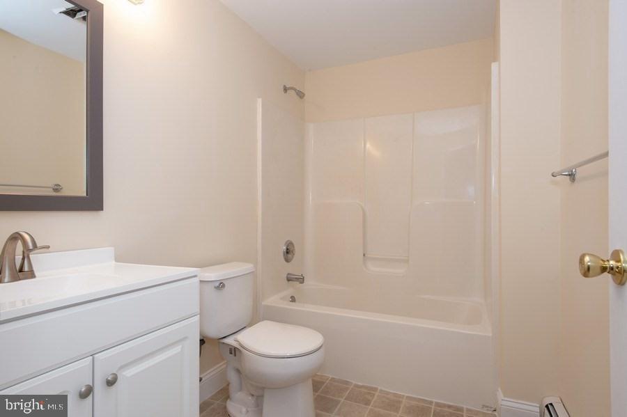 619 Rte 524 Allentown, NJ 08501 - Photo 25 of 28 Gallery Image 25