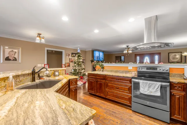 $700,000 | 4110 Flagway Drive, Ooltewah, TN 37363