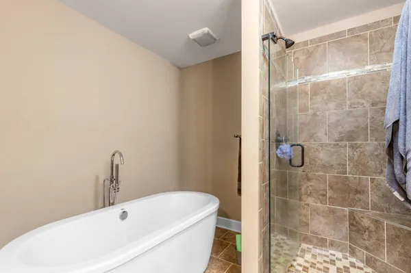 $700,000 | 4110 Flagway Drive, Ooltewah, TN 37363