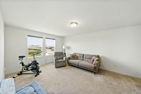 $2,300 | 14407 Elkhorn Crest, San Antonio, TX 78253