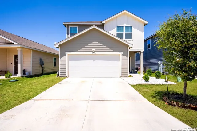 $2,300 | 14407 Elkhorn Crest, San Antonio, TX 78253