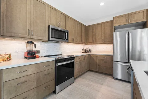 $1,200,000 | 75-3772 Leialii Loop, Kailua-Kona, HI 96740