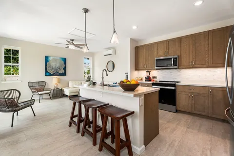 $1,200,000 | 75-3772 Leialii Loop, Kailua-Kona, HI 96740