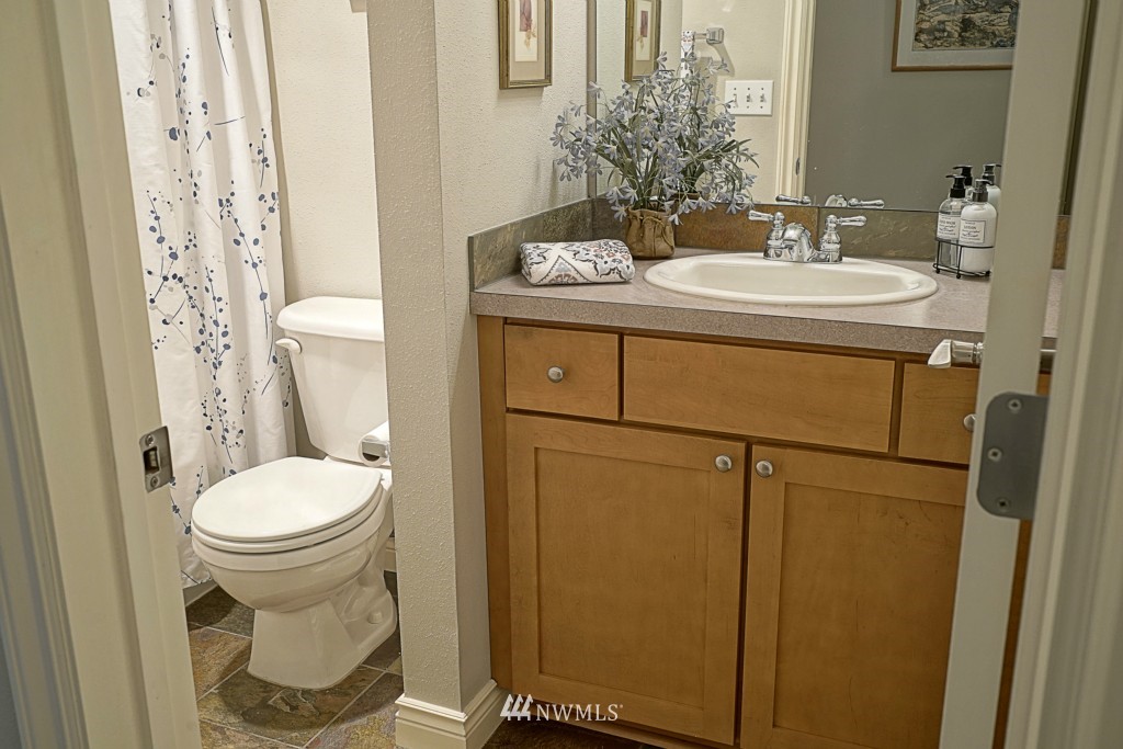 17438 Bothell Way Northeast, Unit C101 Bothell, WA 98011 - Photo 18 of 25